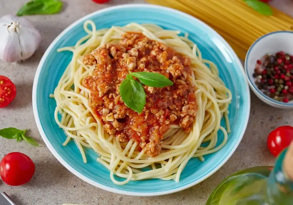 Spaghetti idealne - jak zrobić sos i makaron, by smakowało?