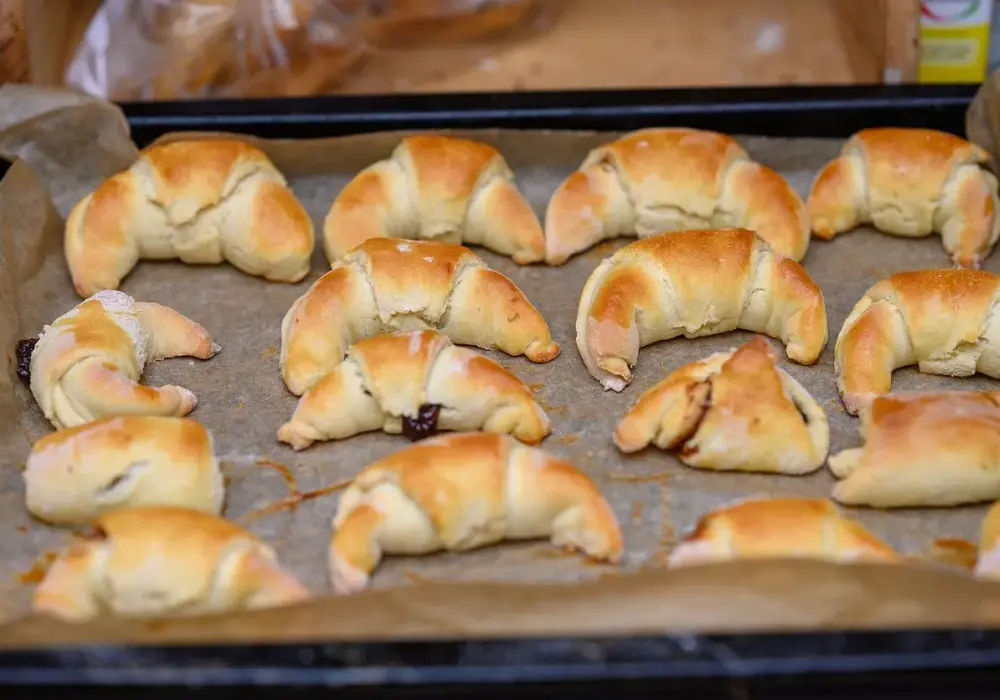 Kruche rogaliki bez drożdży - piecz idealne, bez wpadek!