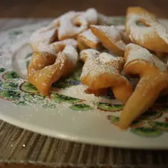 Przepis na ciasto po niemiecku z tłumaczeniem, który zachwyci smakoszy